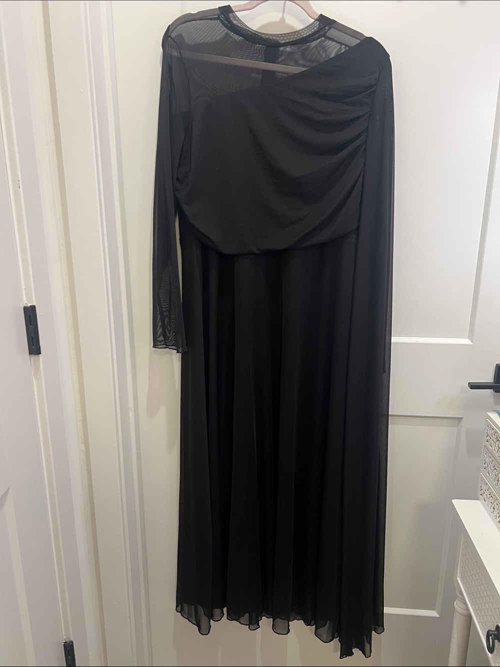 Elegant Black Mesh Overlay Maxi Dress - Women